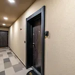Luxury 2bedroom In Complex Family Garden With Free Parking Apartament