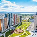 Luxury 2bedroom In Complex Family Garden With Free Parking