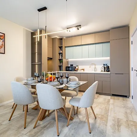 Luxury 2bedroom In Complex Family Garden With Free Parking Varna