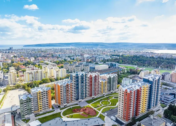 Luxury 2bedroom In Complex Family Garden With Free Parking Appartement Varna