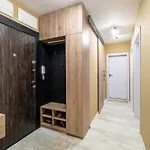 Luxury 2bedroom In Complex Family Garden With Free Parking Apartment *
