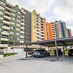 Apartment Luxury 2bedroom In Complex Family Garden With Free Parking