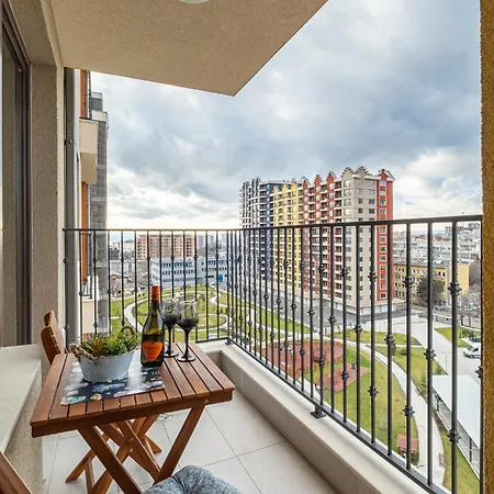 Luxury 2bedroom In Complex Family Garden With Free Parking 瓦爾納