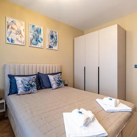 Luxury 2bedroom In Complex Family Garden With Free Parking * 瓦爾納