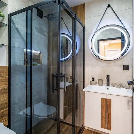 Luxury 2bedroom In Complex Family Garden With Free Parking Διαμέρισμα Βάρνα