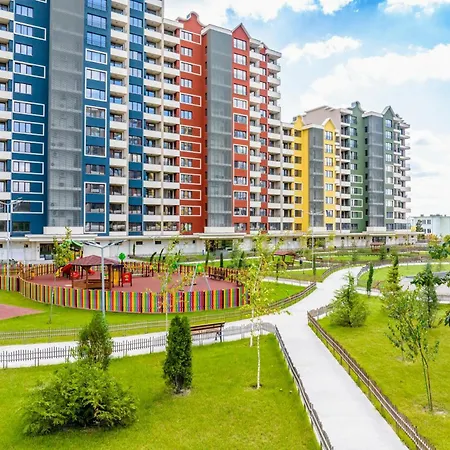 Luxury 2bedroom In Complex Family Garden With Free Parking 瓦爾納