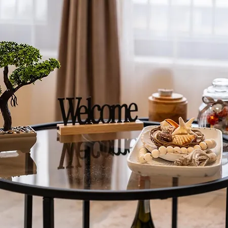 Luxury 2bedroom In Complex Family Garden With Free Parking * 瓦爾納