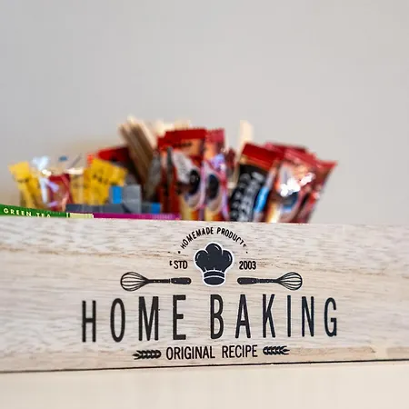 Luxury 2bedroom In Complex Family Garden With Free Parking 公寓 *