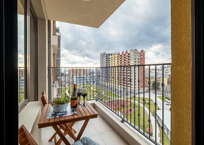 Luxury 2bedroom In Complex Family Garden With Free Parking Varna