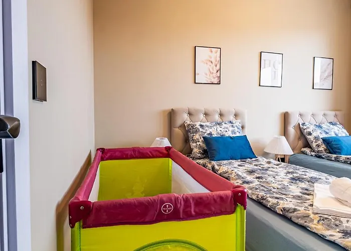 Luxury 2bedroom In Complex Family Garden With Free Parking Varna